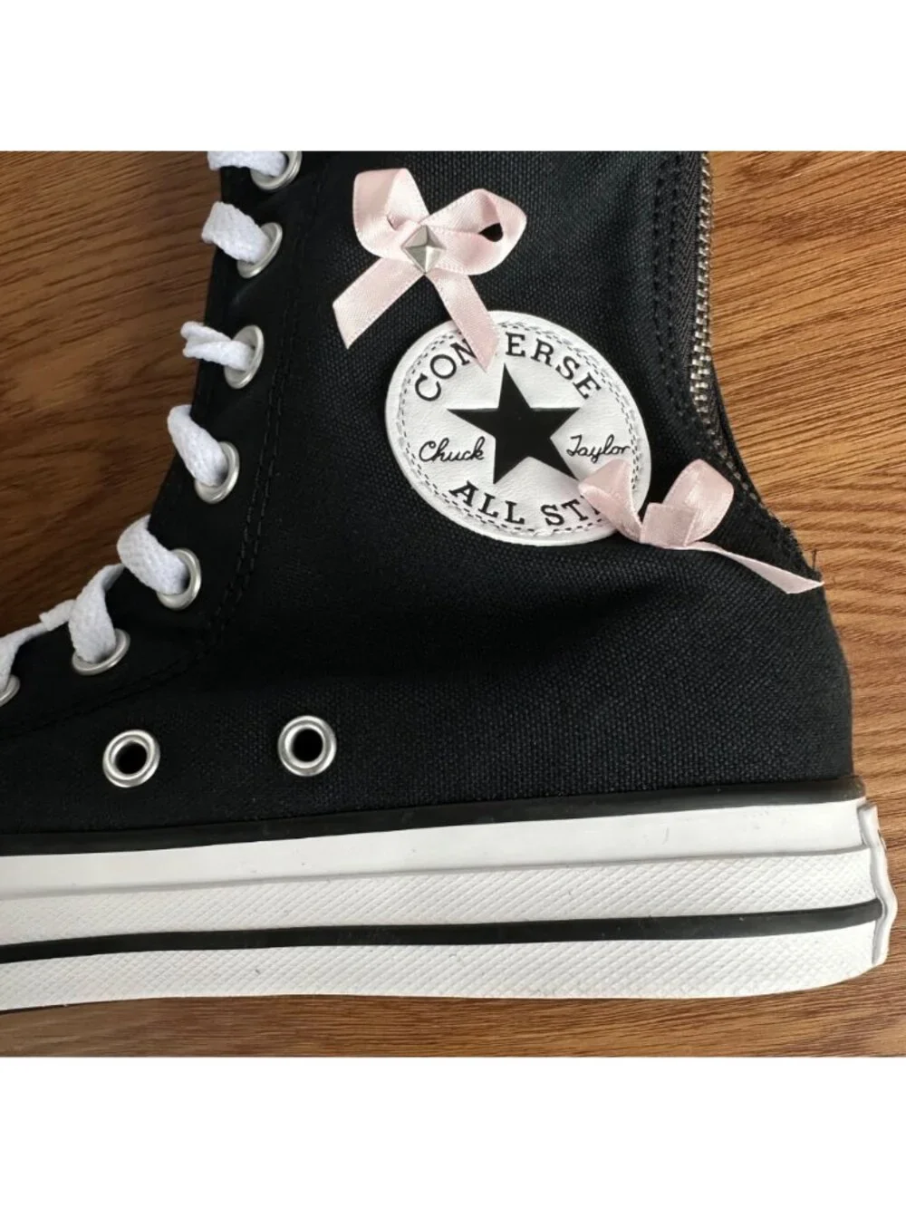 ⭐Converse Chuck Taylor XXHi Bows & Studs Sz 13 Women Boots Sneaker Black A17684C